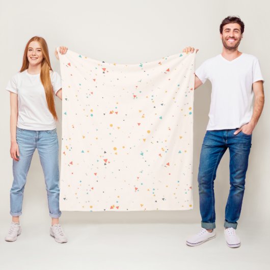 Dots & Triangle Confetti-Muster Fleecedecke (Beispiel)