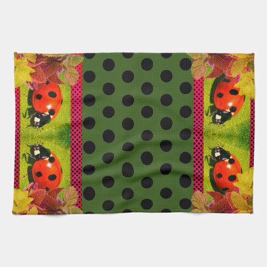 Dotted LadyBug Geschirrtuch (Horizontal)