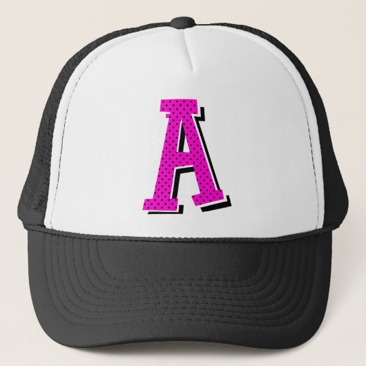 Dotty Monogramed Fernlastfahrer-Hut "A" Truckerkappe (Vorderseite)