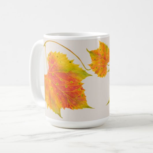 Dotty Spotty fällt auf eine klassische Tasse (Vorderseite Links)