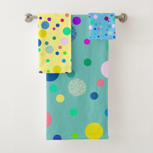 Dotty Towel Set (Insitu)