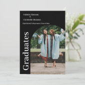 Double-Abschluss-Klasse für Minimalistische Skript Ankündigung (Stehend Vorderseite)