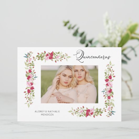 Double Quinceañera Spanische Whimsiktypografie Einladung (Stehend Vorderseite)