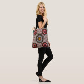 Double-Sided Kaleidoscope Tote – One-of-a-Kind Tasche (Am Model)