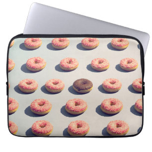 Doughnüsse in einer Gruppe Laptopschutzhülle