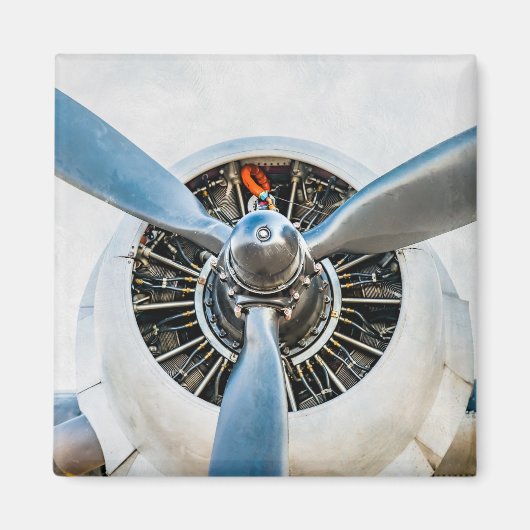 Douglas DC-3 Flugzeug. Propeller Magnet (Vorne)