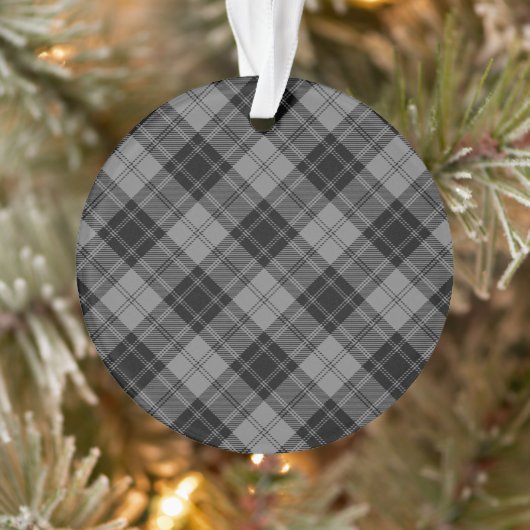 Douglas Gray Tartain Kariert Black Gray Ornament (Baum)