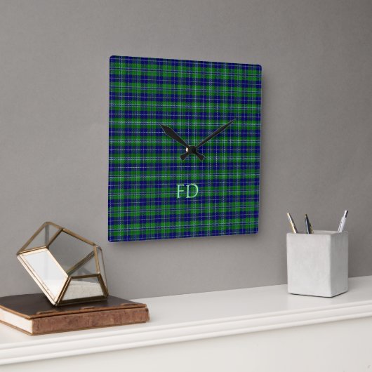 Douglas Offiziell Tartan mit Monogramm/Name Quadratische Wanduhr (Büro)