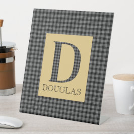 Douglas Tartan Monogram D Sockelschild