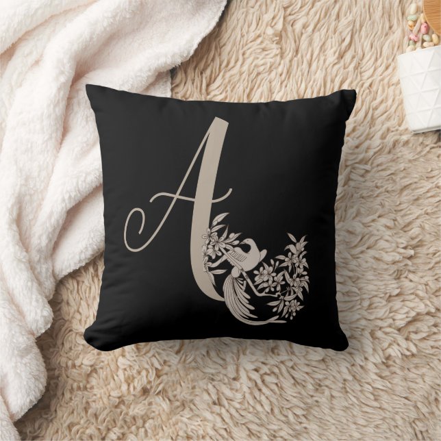 Dove Elegant Monogram Initiale A  Kissen (Decke)