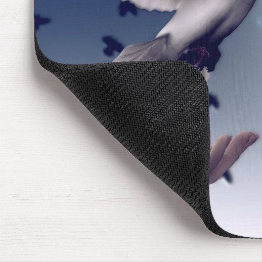Dove Hand Mousepad (Ecke)