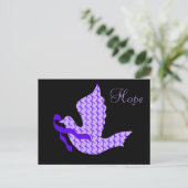 Dove of Hope Lila Ribbon - Crohn's & Colitis Postkarte (Stehend Vorderseite)