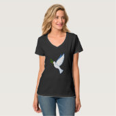 Dove Peace Flying Olive Branch Symbol Wings Bird B T-Shirt (Vorderseite Vollansicht)
