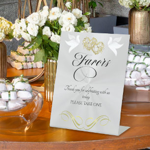Doves & Hearts Favors - Weiß Perl/Gold Sockelschild