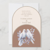 Doves Rings Mocha Mousse Light Beige Taupe Arch Einladung (Vorderseite)