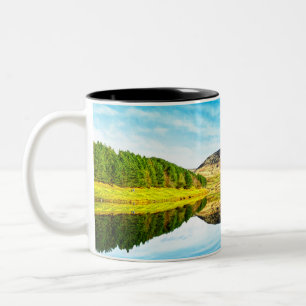 Dovestone Reservoir im Winter Tasse