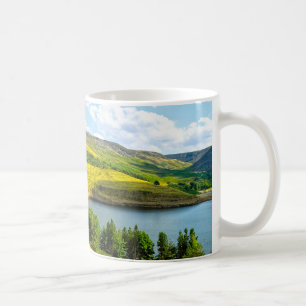 Dovestone Reservoir in der Sommersonne Kaffeetasse