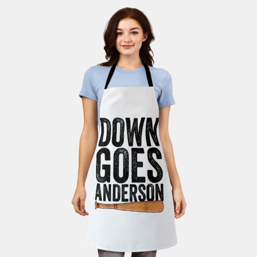 DOWN GOES ANDERSON FUNNY BASEBALL Geschenk ANDERSO Schürze (Getragen)