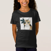 Downton Cat | Mit Federn bekleidet. T-Shirt (Vorderseite)