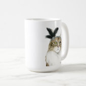 Downton Cat | Mit Federn verziert Kaffeetasse (VorderseiteRechts)