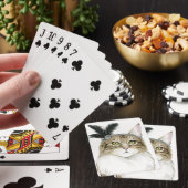 Downton Cat | Mit Federn verziert Spielkarten (In Situ)