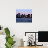 Downtown Manhattan bei Dämmerung 2 Poster (Heimbüro)