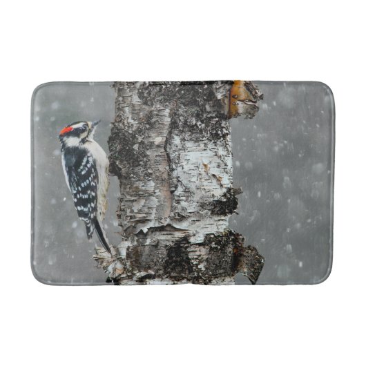 Downy Woodpecker in Snow - Original Foto Badematte (Vorderseite)
