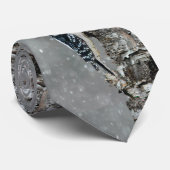 Downy Woodpecker in Snow - Original Foto Krawatte (Gerollt)