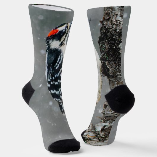 Downy Woodpecker in Snow - Original Foto Socken (Gewinkelt)