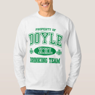 Doyle irisches trinkendes Team T-Shirt