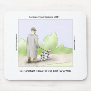 Dr. Rorschach führt Hund Spot 4 Gassi Lustig Mousepad