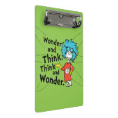 Dr. Seuss | Wonder and Think. Denken Sie nach. Mini Klemmbrett (Schrägansicht)