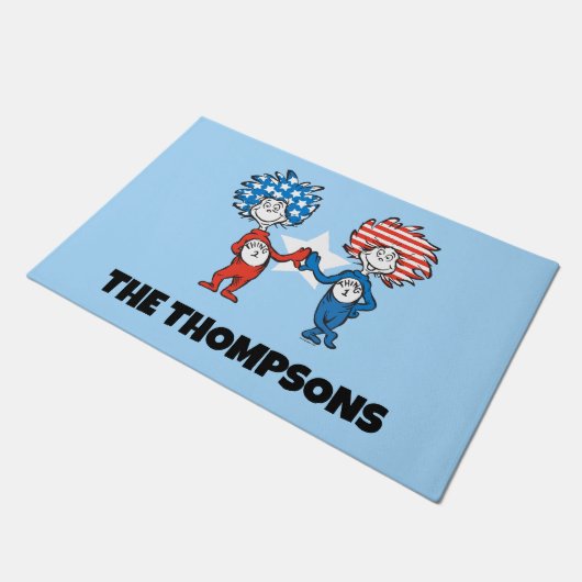 Dr. Seuss | Zwei Dinge: Patriotische Grafik Fußmatte (Schrägansicht)