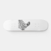 Drache am Felsen Skateboard (Horizontal)