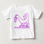 DRACHE AN BORD! Babyt-stück MAGENTA 2 Baby T-shirt (Vorderseite)