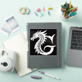 Drache gestalteter Buchstabe G, Drachenalphabet, M Aufkleber (iPad Hülle)