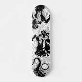 Drache-Höhle (Silhouette) Skateboard (Vorne)