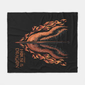 Drache in Flammen hinter dem Schwert Fleecedecke (Vorderseite (Horizontal))