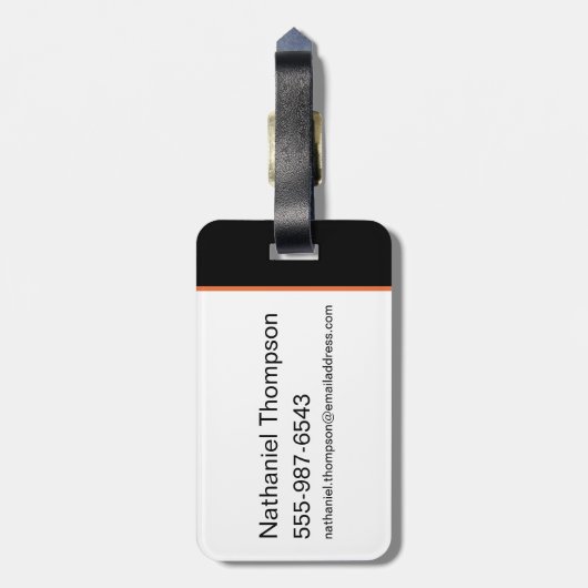 Drache in Flammen hinter dem Schwert Gepäckanhänger (Rückseite vertikal)