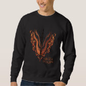 Drache in Flammen hinter dem Schwert Sweatshirt (Vorderseite)