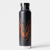 Drache in Flammen hinter dem Schwert Trinkflasche (Links)