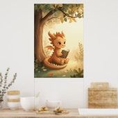 Drache liest Kinderzimmer-Fantasy-Geschichtenbuch Poster (Küche)