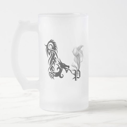 Drache-Monogramm P Mattglas Bierglas (Links)