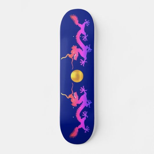 Drachen in Rosa, Rot und Blau in Blau Skateboard (Vorderseite)
