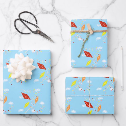 Drachen in Sky Blue Pattern Kids Geschenkpapier Set (Vorderseite)
