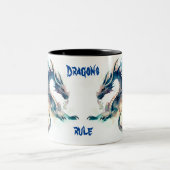 Drachen machen Spaß Zweifarbige Tasse (Mittel)