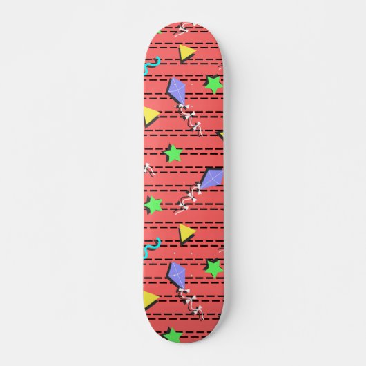 Drachen, Sterne, Dreiecke und Kurven Skateboard (Vorne)