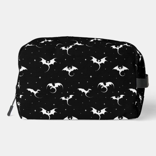 Drachen und Sterne auf schwarzem Hintergrund Waschbeutel (Rückseite)