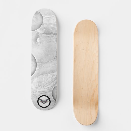 Drachenball levithan Energetische schwarze Linie Skateboard (Vorderseite)