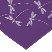 Drachenfliegen im kurzen Tischläufer (Ecke)